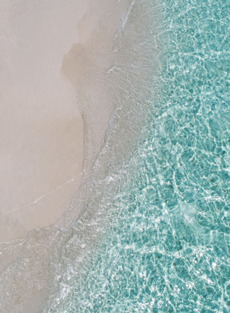 Plage avec eau turquoise